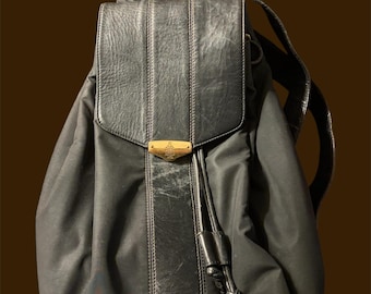 Vintage MARK CROSS black leather backpack/bag made in ITALY