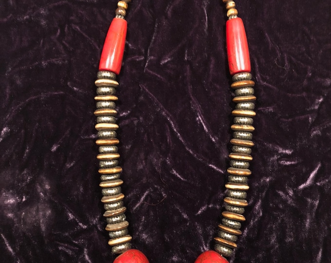 Chunky vintage Tibetan tribal style necklace with faux coral and bone beads