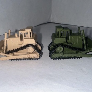 N - Scale Dozer Pack 1:160 Military Construction Bulldozers / Farm Equipment Vehicles High Detail USA made.
