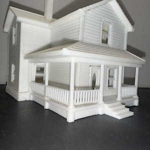 HO - Scale Modern Suburban Home 1:87 Farm House with Porch White Highly Detailed
