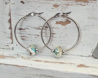 Pendientes de aro con cuentas, pendientes de aro grandes, acero inoxidable, pendientes coloridos, pendientes de aro de plata, 30 mm, 40 mm, 50 mm,