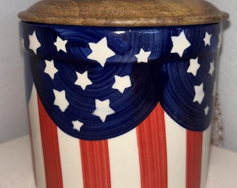 4th Of July American Flag Canister Cookie Jar Wooden Lid 5.5" Made In India New