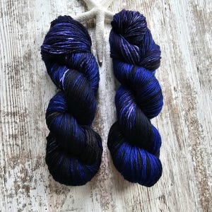 Midnight  – Hand Dyed Superwash Merino Worsted, Merino Wool, Worsted Weight Yarn, Gifts for Her, Merino Worsted Yarn, Ready to Ship