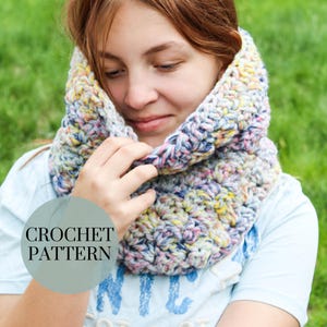 CROCHET PATTERN, The Dreamcatcher Crochet Cowl Pattern, Beginner Friendly, Women&#39;s Infinity Scarf Pattern, Neck Warmer Pattern, Easy Pattern