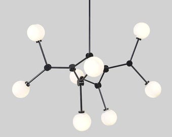 Stilnovo-stijl spoetnik-kroonluchter – zwart messing, 8-lichts glazen bolhanger