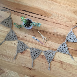 PDF Crochet Pattern - Granny Triangle Bunting