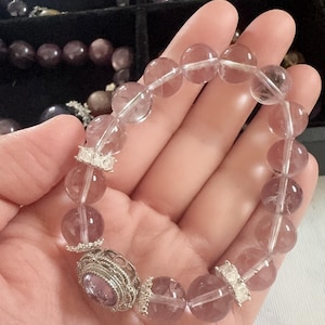 10 mm Amethyst aus Bolivien /Mala Edelstein/Erdungs&Schutz Armband/Handgefertigter Edelstein/Zarter Schmuck/Geschenk für Sie/Geburtstagsgeschenk