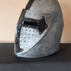 Medieval helmet pattern. Crusader headpiece blueprint. EVA foam helmet template. Digital knight helmet pattern for cosplay & LARP. DIY.