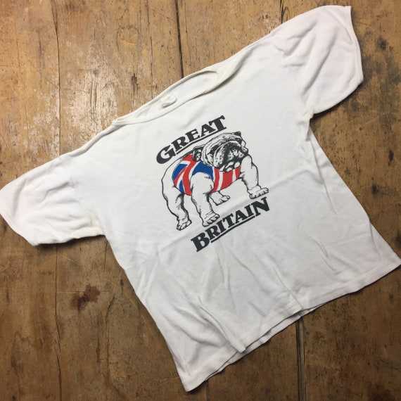 Eighties tee. retro style UK 80's kids playground game British Bulldog T-Shirt Eighties tee. retro style UK 80's kids playground game British Bulldog T-Shirt