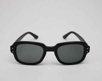 Small - New York Eye_rish "The Downings" Frame. Black Frame with G24 Lenses