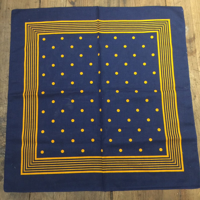 Vintage Dutch bandana, soft to touch old stock, Perfect for a mask substitute. image 3