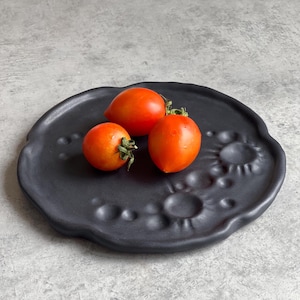 Ceramic black moon jewelry dish, Textured jewelry tray, Decorative tray, Small round trinket tray, Celestial matte spoon rest, New home gift