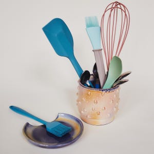 Rustic ceramic utensil holder and spoon rest set, Small speckled spoon holder, Handmade glazed utensil crock, Farmhouse pottery kitchenware