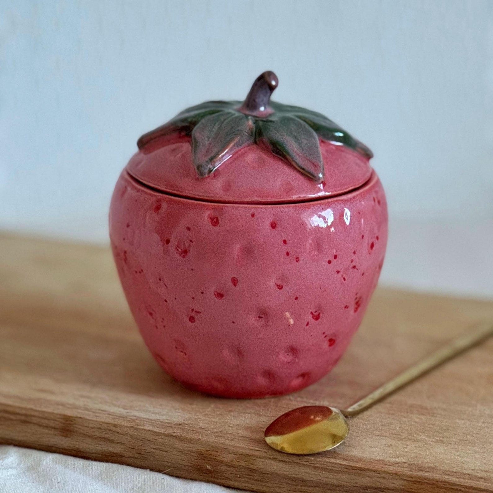 Cute Strawberry ceramic jar with lid 9.46oz, Pink berry sugar jar, Whimsical candy bowl, Cute jam jar, Kawaii cookie jar, Honey container