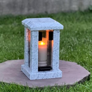 Rektangulär gravlykta i granit, specialgraverad minneslampa, ljusstake i sten för kyrkogård, väderbeständig begravningsdekoration