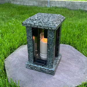 Grableuchte | Grablaterne | Laterne trauer | Friedhofslaterne | Laterne Friedhof | Grabschmuck | Grablampe | Graf lantaarn natuursteen