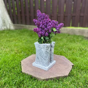 White stone vase | Vase for headstone | Granite vase | Memorial vase | Remembrance gift | Cemetery decor | Vase for cemetery | Cemetery vase