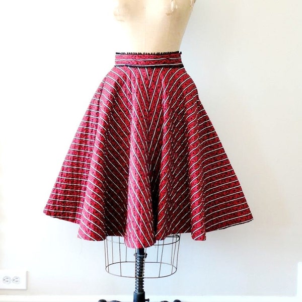 vintage 1950s skirt : midnight fire 50s chevron striped full swing skirt