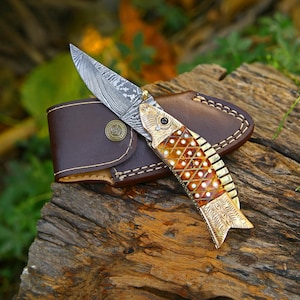 Damascus Folding Knife: Brass Bolster, Camel Bone Handle, Liner Lock
