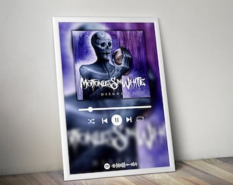 Plakat „Motionless in White” | Plakat „Disguise” | Plakat do albumu | Plakat na okładkę albumu | Plakat z muzyką rockową | Dekoracja pokoju | Prezent muzyczny