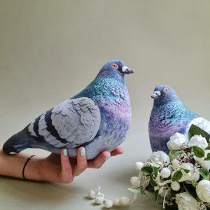 Colombe grandeur nature faite main | Oiseau doux et réaliste à offrir ou à présenter