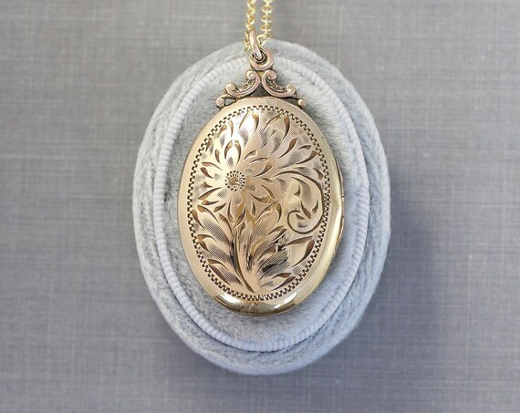 Large Oval Gold Filled Locket Necklace, Feminine Romantic Vintage Picture Pendant - Enduring Love