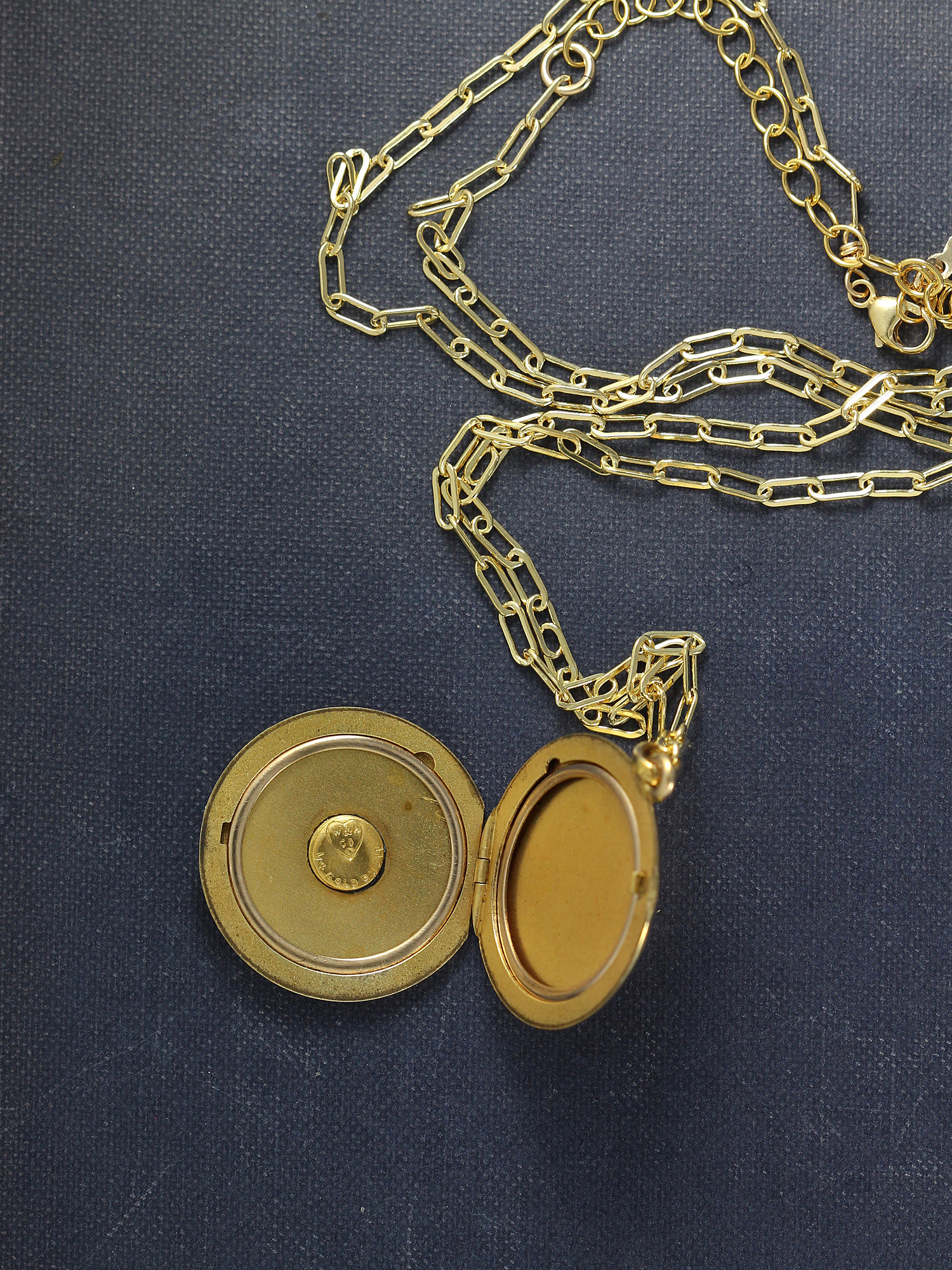 Antique Gold Locket Necklace, Small Round W&H Co Photo Pendant ...