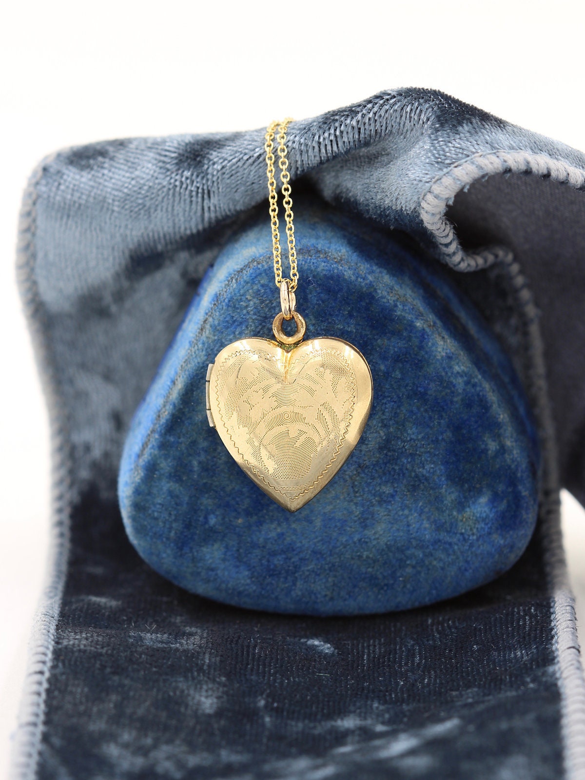 Gold Heart Locket Necklace, Vintage 