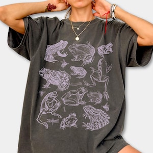 Frog Cottagecore 90s Vintage Style Tshirt, Retro Comfort Colors® Y2k Frog Nature Shirt, Botanical Aesthetic Shirt, Unisex Adult Toad Tee