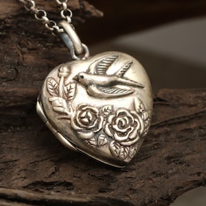 Heart Locket, June Birth Flower Necklace, Sterling Silver, Photo Locket, Rose Locket, Victorian Style Jewelry, Cottagecore Jewelry, Swallow