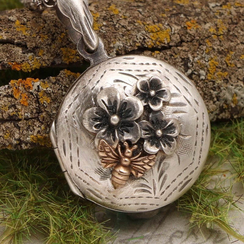 Handmade Locket - Etsy