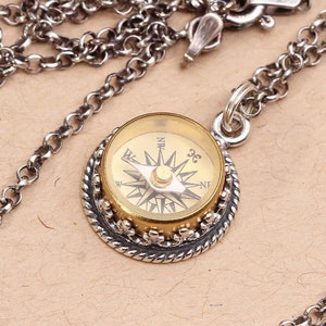 Sterling Silber Kompass Anhänger Halskette für Frauen, Kompass Rose Anhänger, True North Halskette, Kompass Charme, Miniatur Kompass Arbeiten