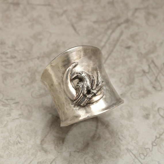 Raven Ring Men, Sterling Silver Bird Ring, Wide Band, Thumb Ring, Crow Ring, Nature Lover Gifts, Pagan Rings For Women, Animal Jewelry