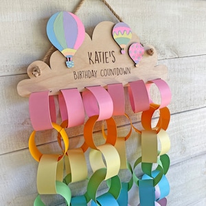 Aftellen verjaardag - gepersonaliseerde heldere regenboog papierketting verfcraft voor kinderen - heteluchtballonnen of raket
