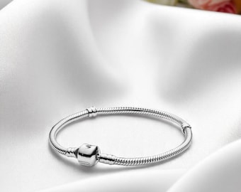 Delicate Silver Barrel Clasp Chain Bracelet, Smart Snake Chain Bracelet, Gift For Wife, Cute Chain Bracelet, jewellery Charm, Gift For Women