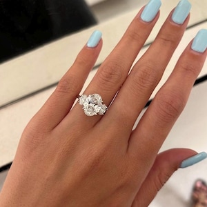 3.00 CT Oval Cut Lab gewachsen Diamant-Verlobungsring, Jubiläumsgeschenk für Sie, massives 14K Weißgold, Ehering, Drei-Stein-Diamantring