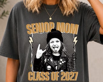 Custom Senior MOM 2027 Photo Shirt: Retro Class of 2027 Senior Apparel, Back To School Shirt, High School Senior Gift