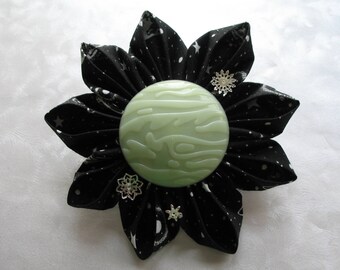 Jupiter Star Kanzashi Flower Hair Barrette