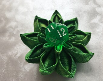 Warpstone Star Dice Flower Hair Clip