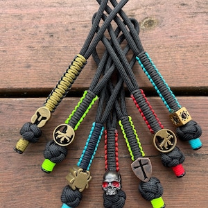 Microtech, Spyderco, Rick Hinderer, Spartan, Skull -knife sheath. Keychain. Pendant, decoration for a backpack, bag, etc.