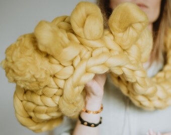 Chunky Knit Scarf Cowl