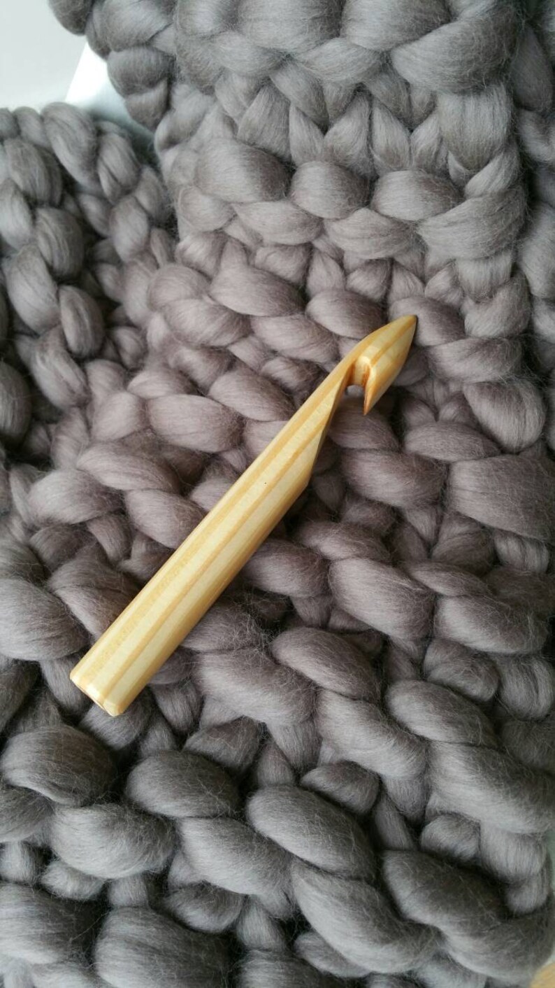 Giant crochet hook size 50 25mm diameter for chunky crochet Etsy
