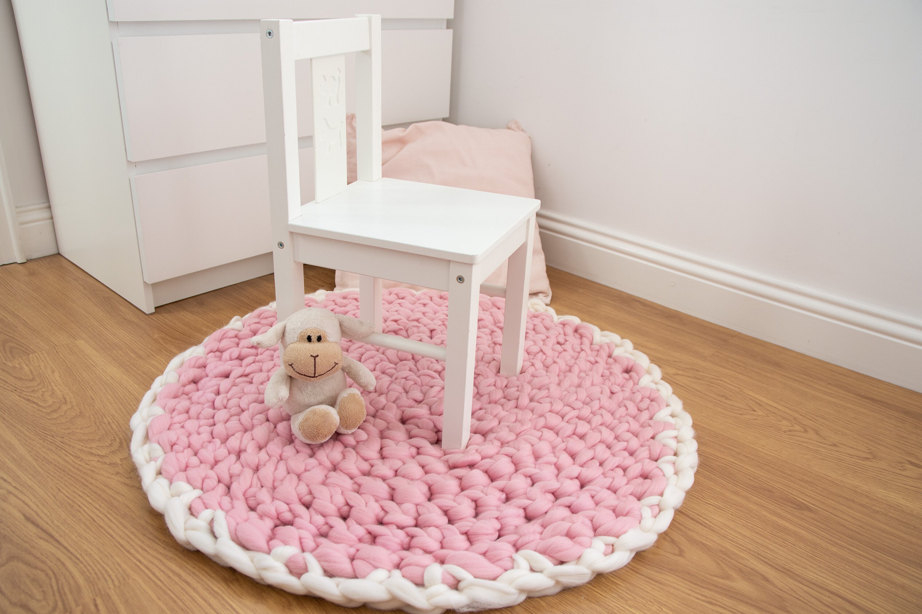 Nursery Rug. Floor Mat. Chunky Knit Round Rug With Contrasting Etsy
