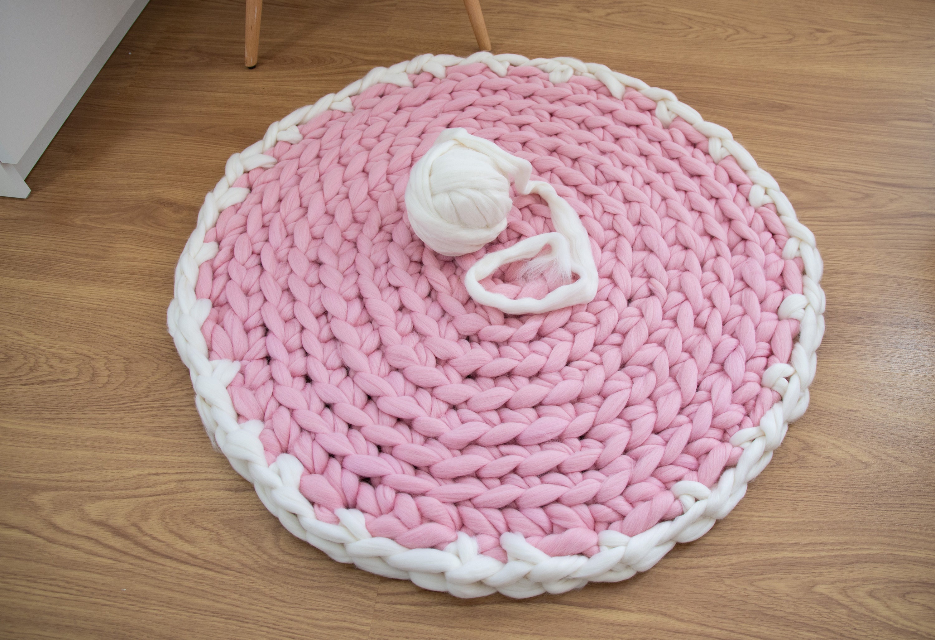 Nursery Rug. Floor Mat. Chunky Knit Round Rug With Contrasting Etsy