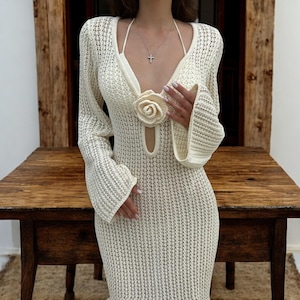 Handgemaakte gehaakte katoenen strandjurk | Natuurlijk gebreide muts met bloemdetail | Boho-resortkleding | Vakantie-outfit | Cadeau voor haar