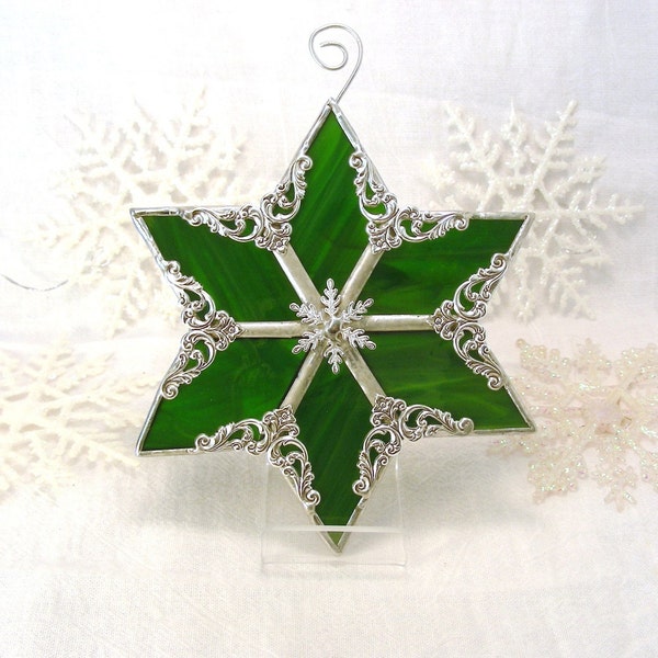 Green Snowflake Star