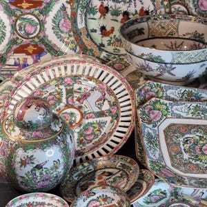 Vintage Rose Medallion Porcelain Bowl, Ginger Jar and Plate Set - Canton Export China