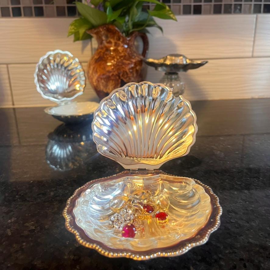 アンティーク　シェル型バターディッシュ Seashell butter dish - Etsy 日本