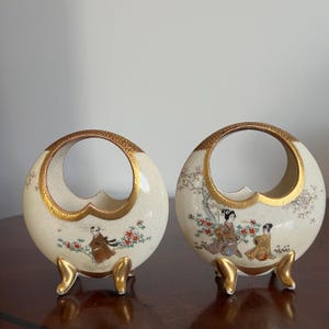 Vintage Satsuma Ware Moon Basket Set: Hand-Painted Japanese Porcelain