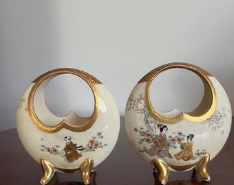 アンティーク 日本の明治時代の龍羅漢薩摩花瓶 12 インチ高さ